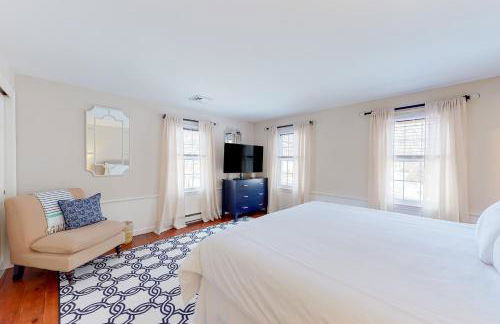 Just Beachy - Photo 13