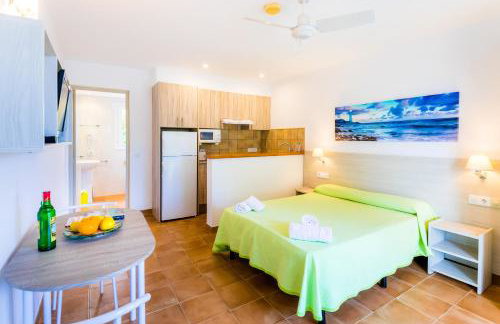 Apartamentos Arenal Playa Menorca - Photo 22