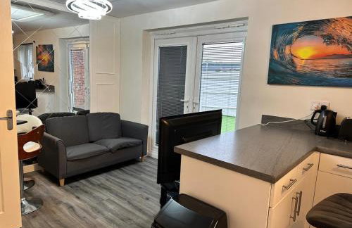 Spacious Luxurious Serviced Accommodation 5 - Photo 21