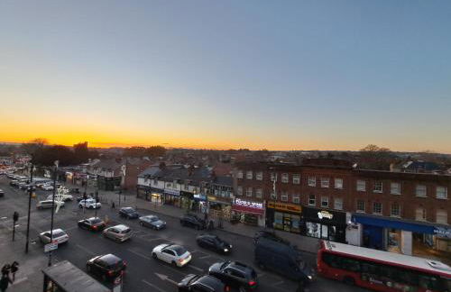 Luxury New 2 Bed/2 Bathroom Flat With Balcony - Foto 10