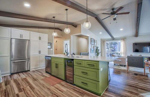 4BD With Game Lounge Hot tub Dog Friendly USAFA - Foto 9