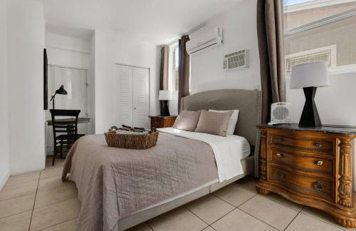 Artful 4BR Family Retreat - Foto 6