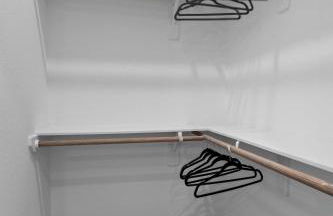 Spacious Houston 3Bed3 Bath Family Townhome - Photo 47