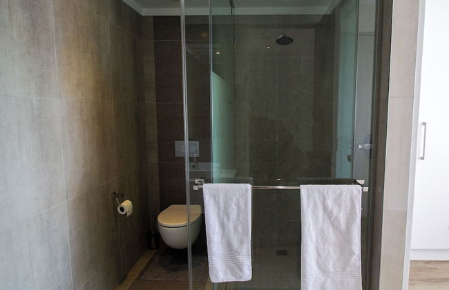 Sandton Smart Apartment Twelve - Photo 17