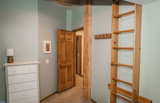 Waterfront 2BDR Condo in Grand Haven 110 - Foto 12