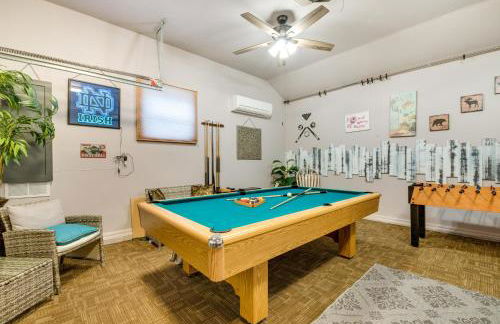 Hot Tub, Game Room and Fire Pit Pocono Summit Home! - Foto 14