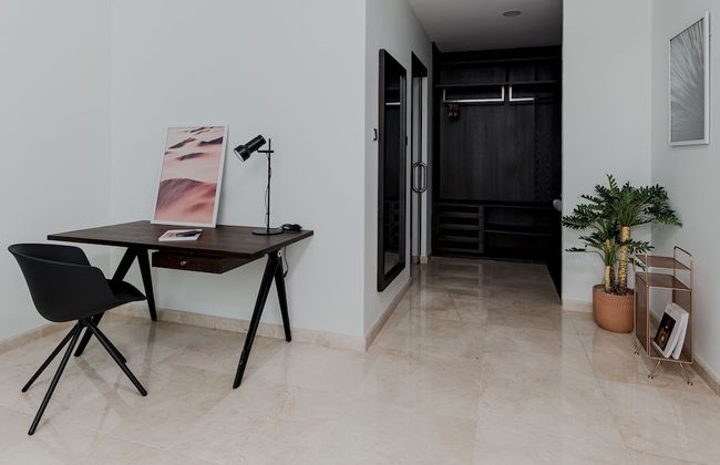 Blue Arch Suites - The Notre Dame Saigon - Photo 11