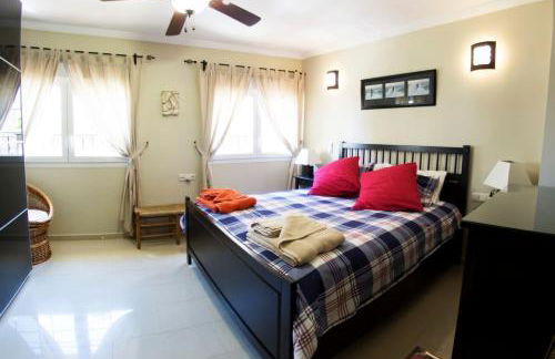 MCGOMEZ HOUSE - Photo 22