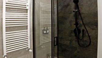 Repvblic lux - Foto 5, Shower