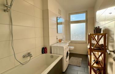 Schicke Wohnung im grünen Hinterhof - Foto 13