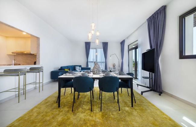 Maison Privee - Exclusive Luxury 3BR Apt with scenic views of Burj Al Arab - Foto 26