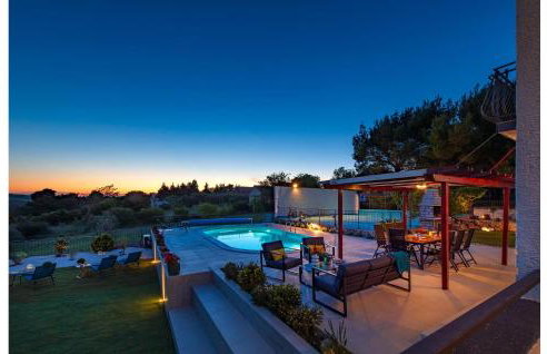 Villa Plenca - Photo 2