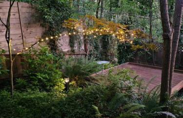 Forest Gallery- Mid-Century Modern With City Views - Photo 38