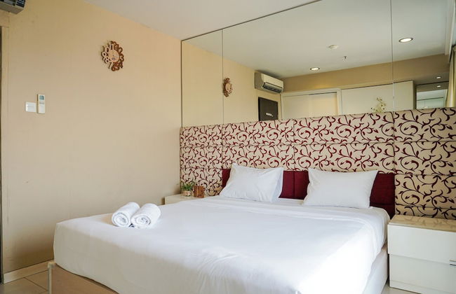 Trendy & Relaxing 2BR at The Suite Metro Apartment - Foto 2