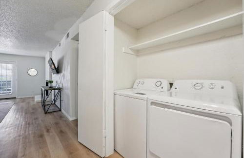 The Landry 307 Spacious and Cozy 2 Bedroom 2bth - Foto 16