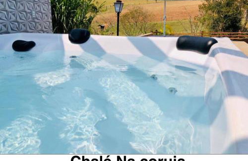 Chalé Na coruja e Chalé Encanto com BANHEIRA com AQUECEDOR e hidromassagem 7,5km centro Águas com COM CAFÉ, internet Starlink - Foto 44