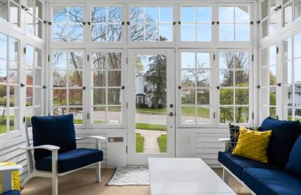 Experience comfort at Andrea Bluff Cottage, a 3-bedroom home in Harbor Springs. - Foto 13