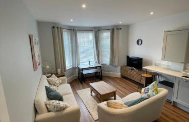 Westbourne Alum Chine Loft apartment - Photo 1