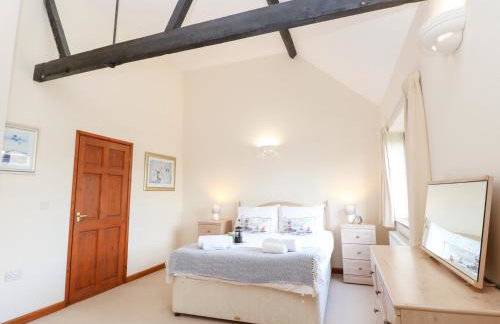 Holly Berry - Foto 13