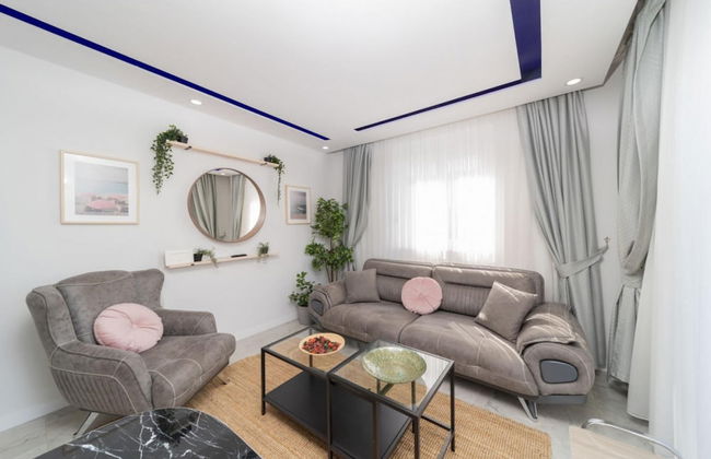 Missafir Modern Flat Near Beach in Antalya - Foto 2