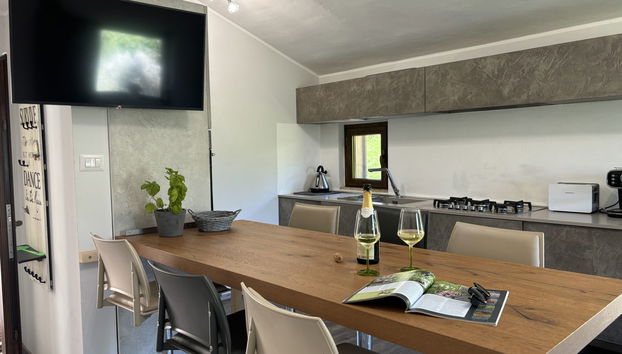 Kitchen / Dining Room