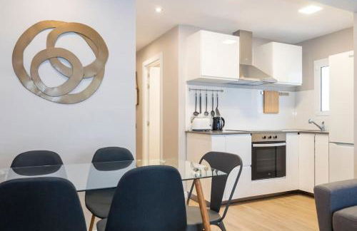 BeBarceloner Sant Andreu Apartments - 3 bedrooms with terrace - Photo 22