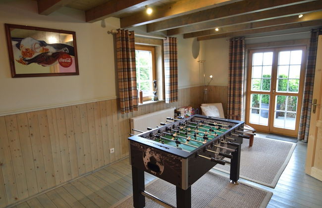 Affluent Chalet in Septon with Whirlpool, Sauna, Hot Tub - Foto 26