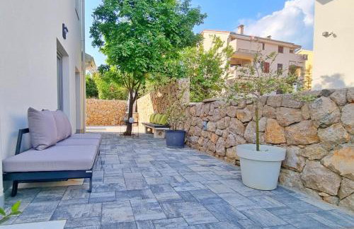 Luxury apartment Viktorija with private pool - Photo 25