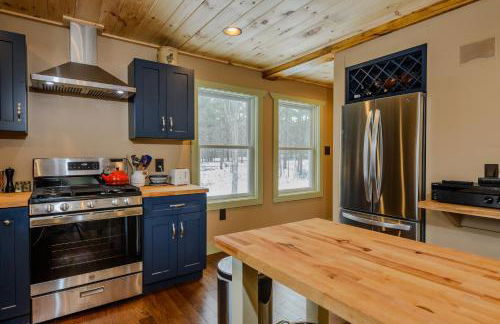 Secluded Lodge - Hot Tub, Views, Arcade - Foto 20