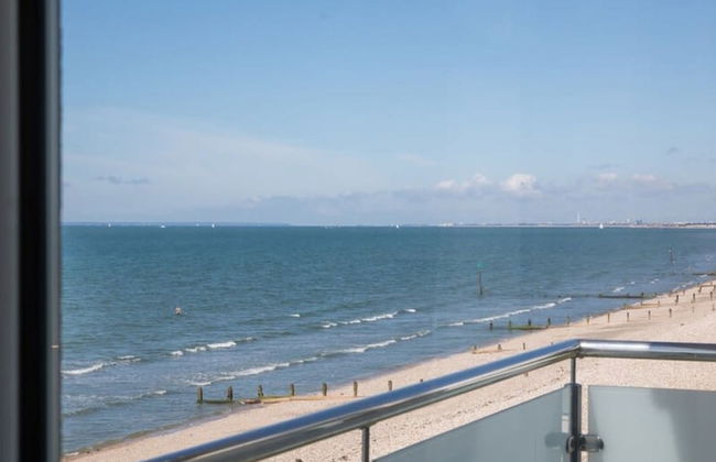 Beachfront Apartment With Panoramic Sea Views - Foto 15