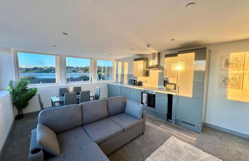 Two Bedroom Flat by Brookland Stays Serviced Accommodation Short Lets Leeds with Free WiFi - Foto 10