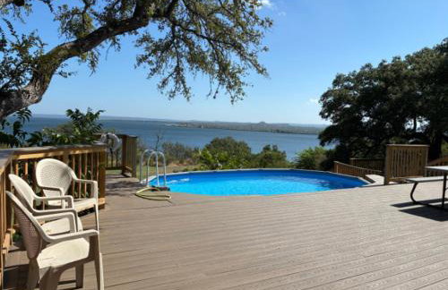 Luxurious Lakefront Estate: Spectacular Views and 600-ft Private Jetty & Boat Ramp - Foto 56