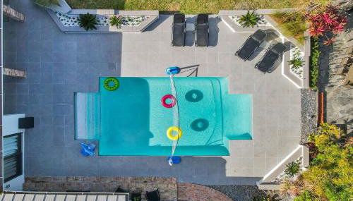 8BR Gem With Pool, Lake View & Tons of Amenities! - Foto 4, Other