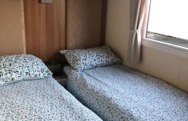 Two x 6 Berth static caravan on Lyons Robin Hood Rhyl North wales - Photo 45