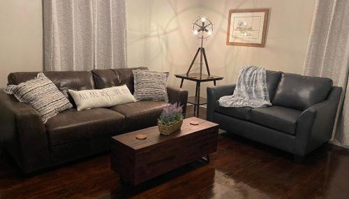 Clayton's 1910 Restored Mill House-near Burlington - Foto 2