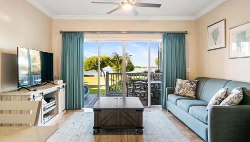 Beach House Getaway - 2 & 2-5 Villa - OS Slip-Ramp-Pkg - Photo 5