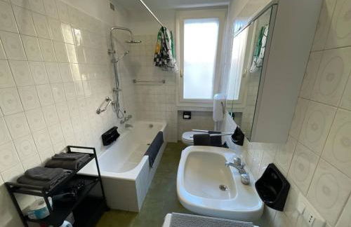 GRANDMA MARY Appartamento nel verde con Ascensore Balcone AC Internet Veloce GIUDECCA VENEZIA - Foto 19