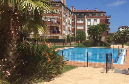 APARTAMENTO CON TERRAZA Y JARDÍN EN BAKIO - Foto 22