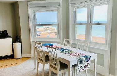 The Beachfront Lookout a Stunning Apartment with Perfect Sea View - Foto 4