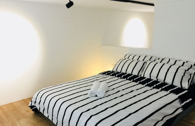 Establishement By Sleepy Bear - Foto 10