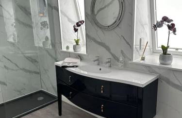 Cameron Coach House Modern Property in Murrayfield Edinburgh - Foto 18