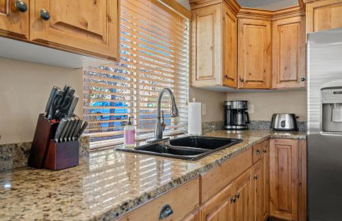 Altitude Adjustment with Resort Amenities MH1312 - Foto 10