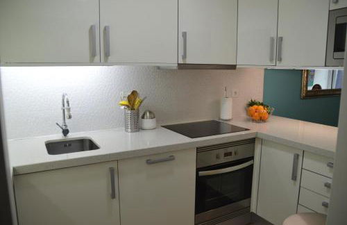 Amazing Beach & Pool Apartment with Garden - Foto 42