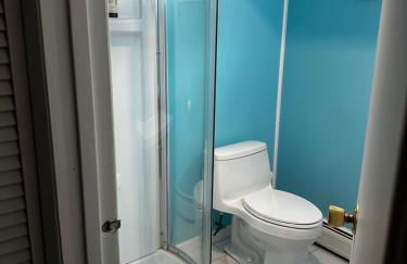 Mid-Century DJs Dream near Rhinebeck - Photo 17