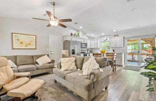 Dunnellon Dream. Pool, Fire Pit and Outdoor Bar - Foto 10