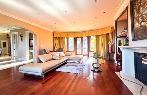 5BR Luxury with KTV, Pool, View, Near Stanford - Foto 13