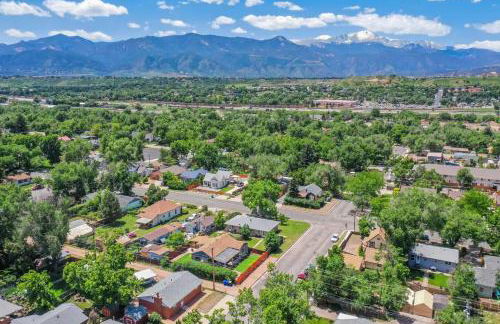 Modern Main-Level | TWO Kings • Yard • Downtown - Foto 25