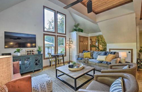 100-Year-Old Farmhouse with Hot Tub on 5 Acres! - Foto 3