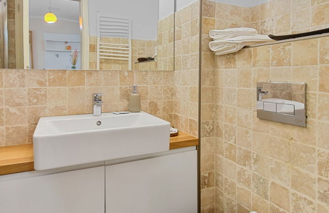 Piata Sfatului Studio - Foto 14