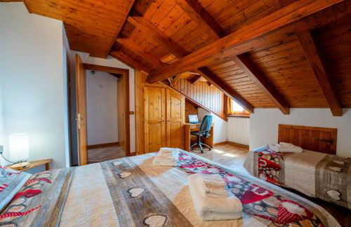 Lhousing - Tricamere con due bagni in centro - Foto 22